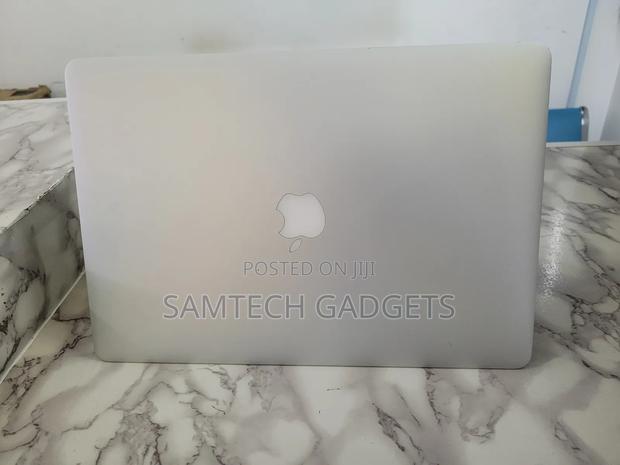 Laptop Apple MacBook Pro 2015 16GB Intel Core I7 SSD 500GB - thumbnail 3