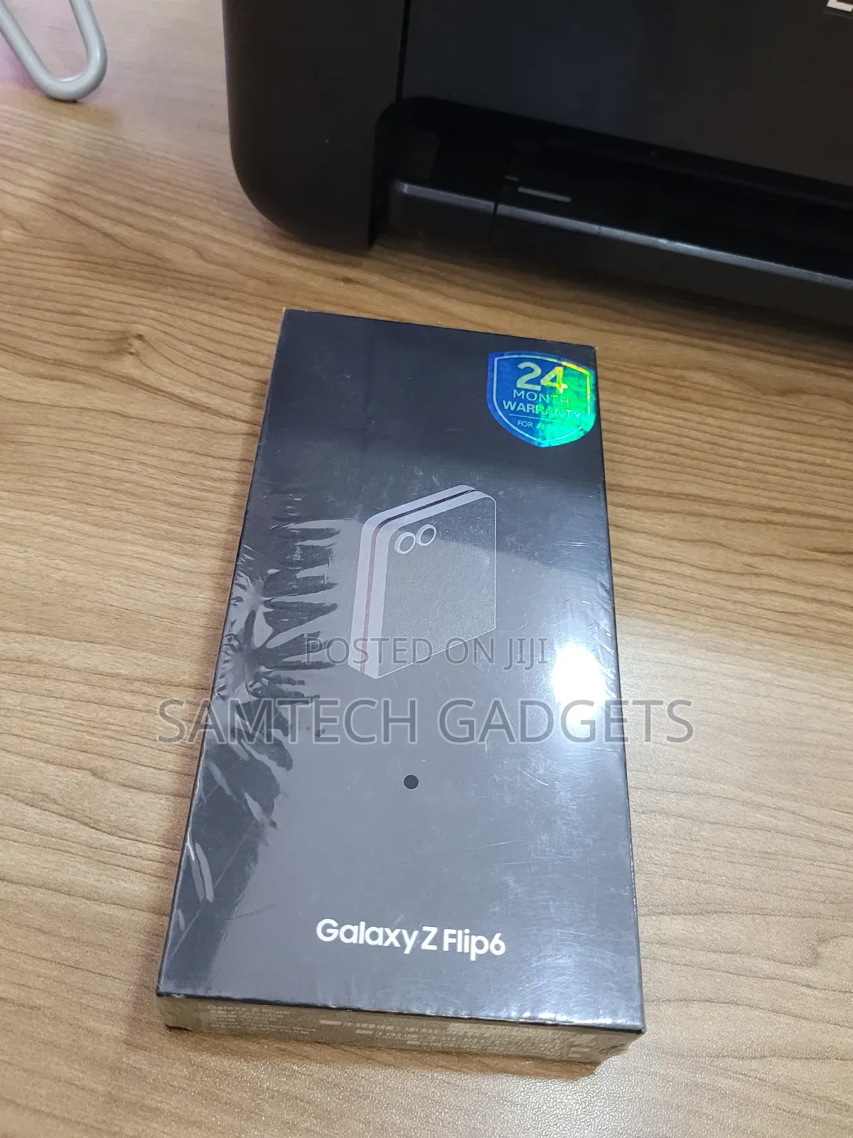New Samsung Galaxy Z Flip6 256 GB Blue