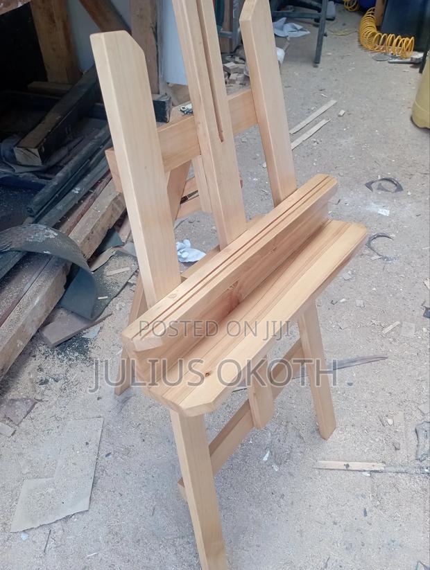 Easel Stand 1.2 MTRS - thumbnail 5