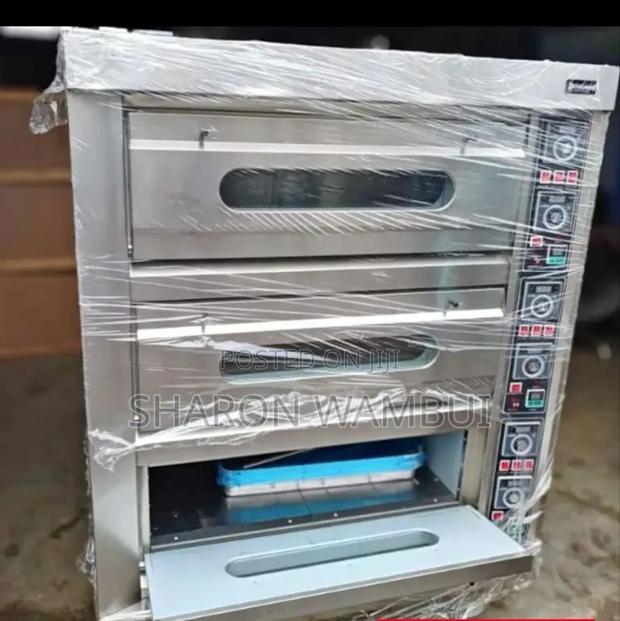 Commercial Oven 3 Deck 6 Trays/3 Deck,6 Trays Commercial Oven - main view