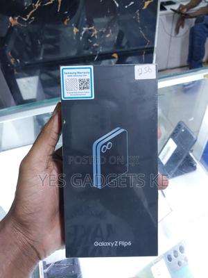 Samsung Galaxy Z Flip6 512 GB Blue - main view