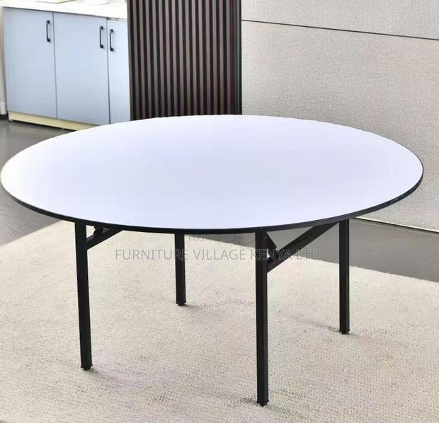 Office Table: Folding Round Plastic Banquet Table - thumbnail 4