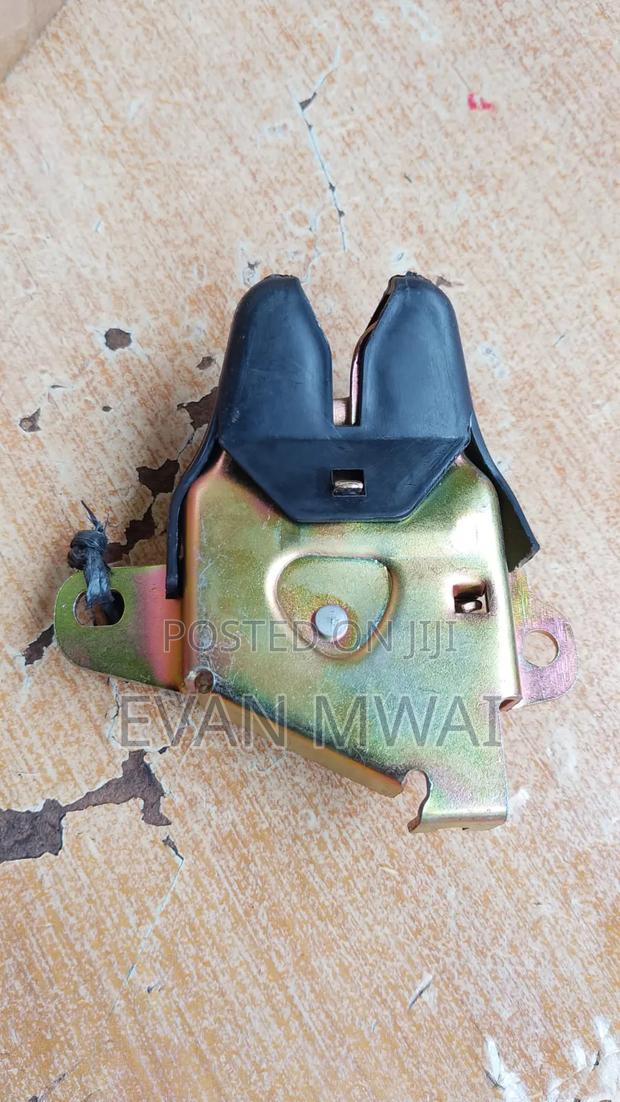 Boot Rock Toyota 110 Available - main view