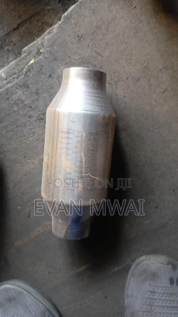 Suzuki Swift Catalytic Converter Universal - thumbnail 2
