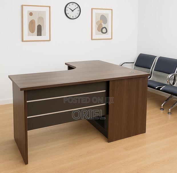 Office Tables;Contemporary 4.5ft Executive L-Shaped Desk - thumbnail 9