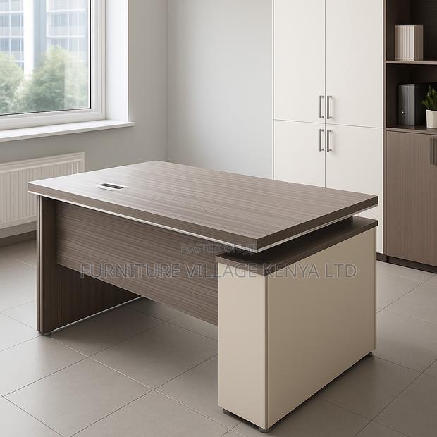 Office Desk; 1400mm Modern Executive Office Desk - thumbnail 6