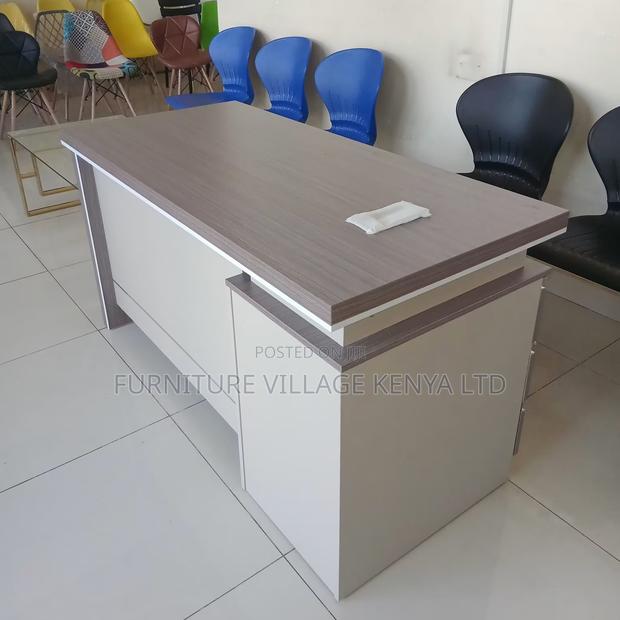 Office Desk; 1400mm Modern Executive Office Desk - thumbnail 8