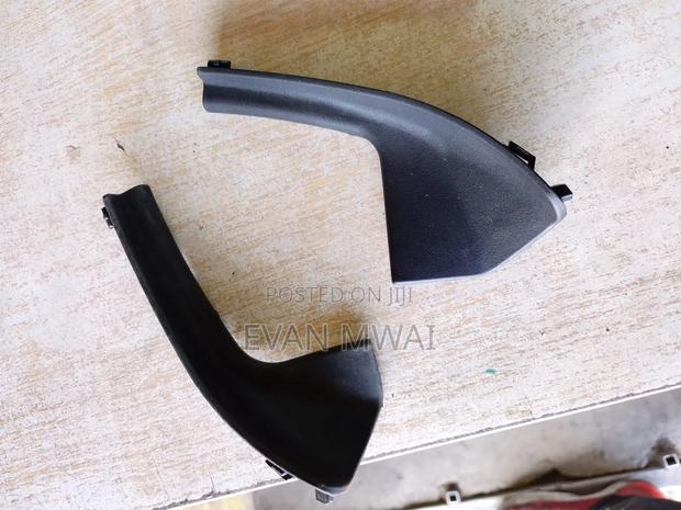 Nissan Tilda Windscreen Finisher/Condom - main view