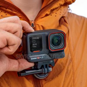 Insta360 Ace Pro 2 - main view