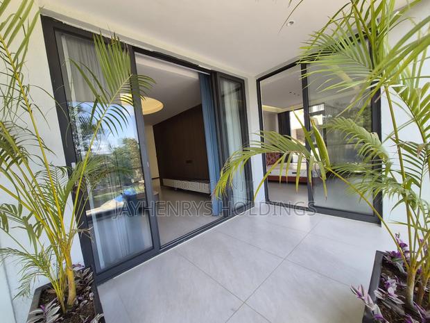 5bdrm House in Lavington for sale - thumbnail 12