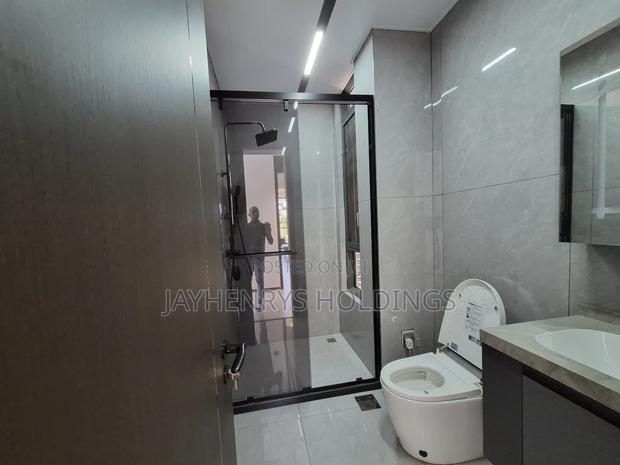 5bdrm House in Lavington for sale - thumbnail 15