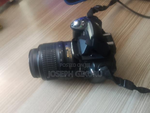 Nikon Camera D60 + Charger - main view