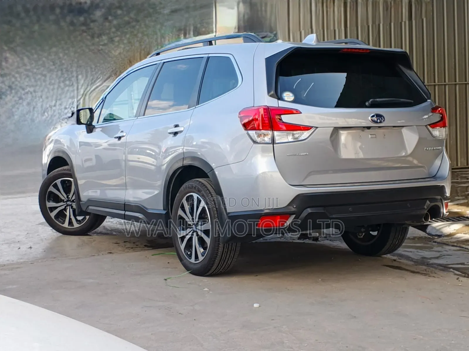 Subaru Forester 2018 Silver
