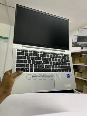 Laptop HP EliteBook 830 G8 8GB Intel Core I5 SSD 256GB