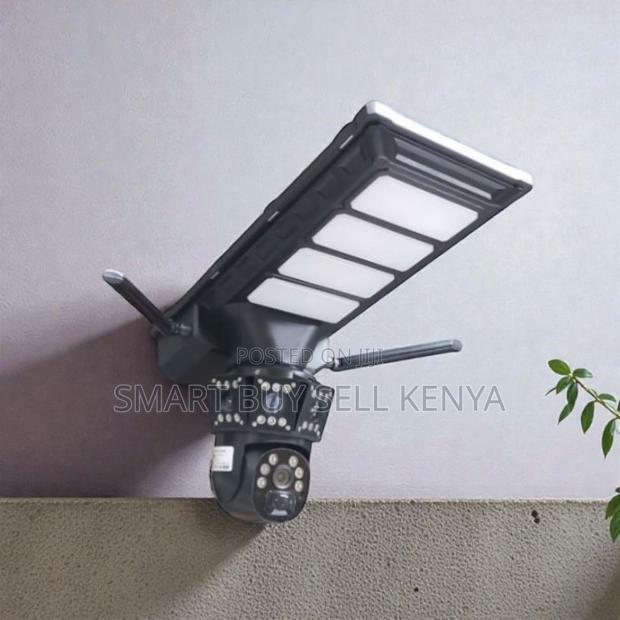Auto Tracking Support 4g PTZ Dual Lens Solar Camera Solar Street Light