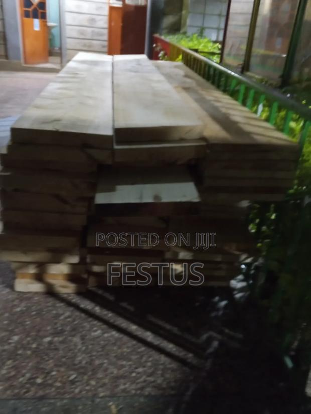 Cafeteria Table - thumbnail 2