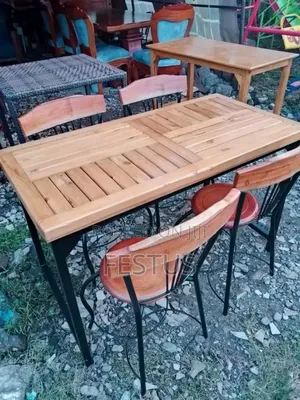 Cafeteria Table