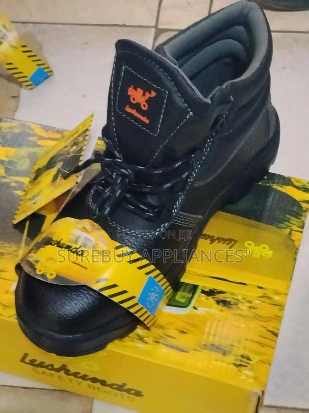 Heavy Duty Anti-slip Safety Shoes
