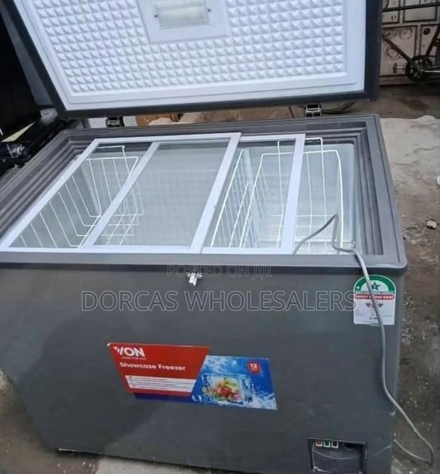 Restocked Von 250 Litres Chest Freezer Vfl21