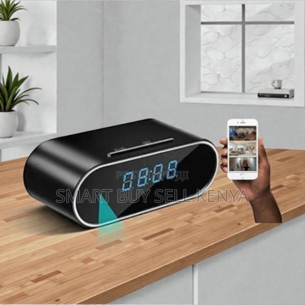 Flat Angle Lens Mini Table Clock Wifi Spy Hidden Camera