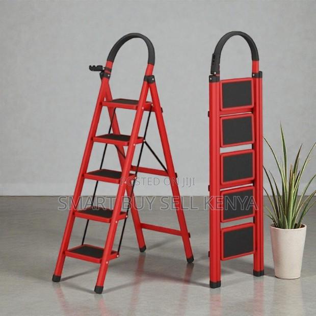 Efficient and Convenient Home Utility 5 Step Ladder Stepladder