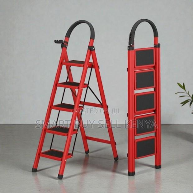 Portable Aluminum Easy Carry Handle 5 Step Ladder Stepladder - main view