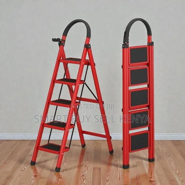 Heavy Duty Upto 150 KGS Support 5 Step Ladder Stepladder - main view