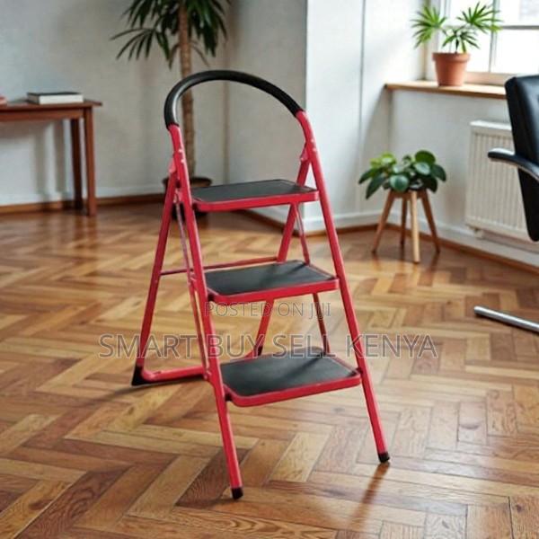 Heavy Duty Aluminum Long Term Reliability 3 Step Ladder Stepladder