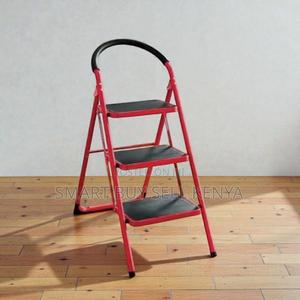 Lightweight Portable Compact Design Home Use 3 Step Ladder Stepladder - thumbnail 2