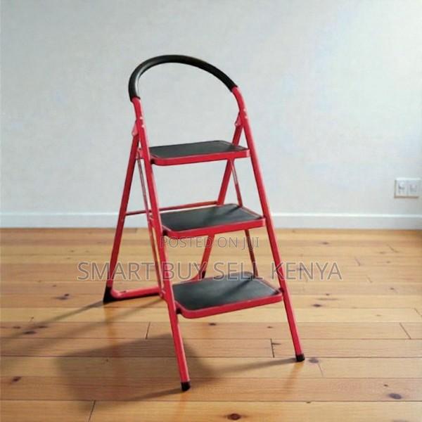 Foldable Aluminum Non-Slip Ribbed Steps 3 Step Ladder Stepladder - main view