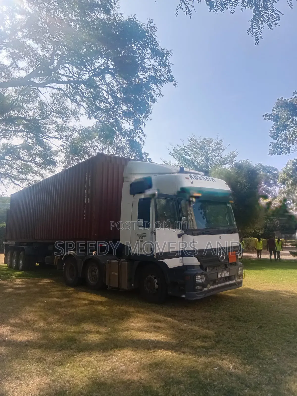 Logistics Trailers for Errands /County to County Delivery Are Ready