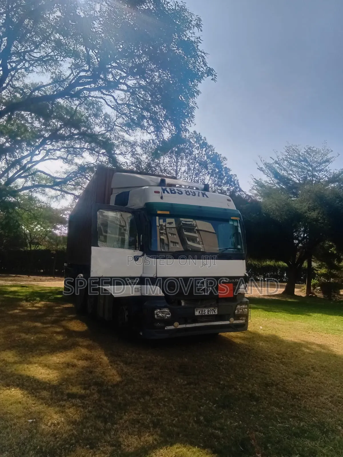 Logistics Trailers for Errands /County to County Delivery Are Ready