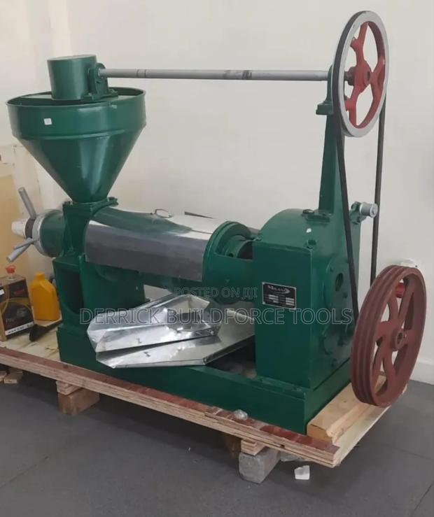 Mop100 Milano Italia Oil Press Machine Big Without Motor
