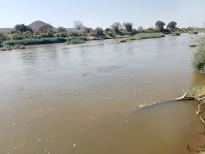 10 Acres For Sale Kibwezi -makueni Country