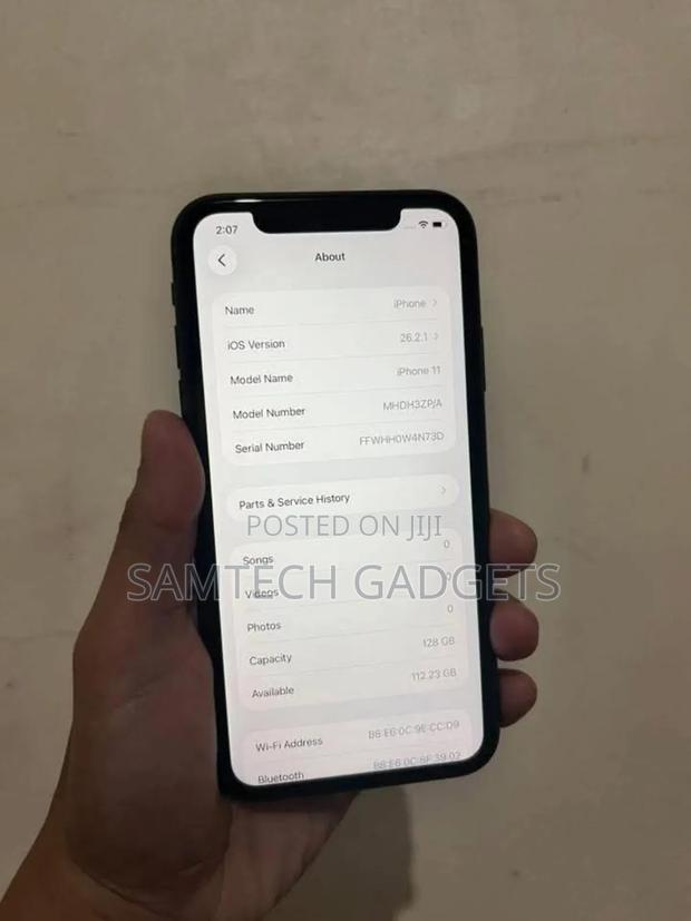 Apple iPhone 11 128 GB Black - thumbnail 3