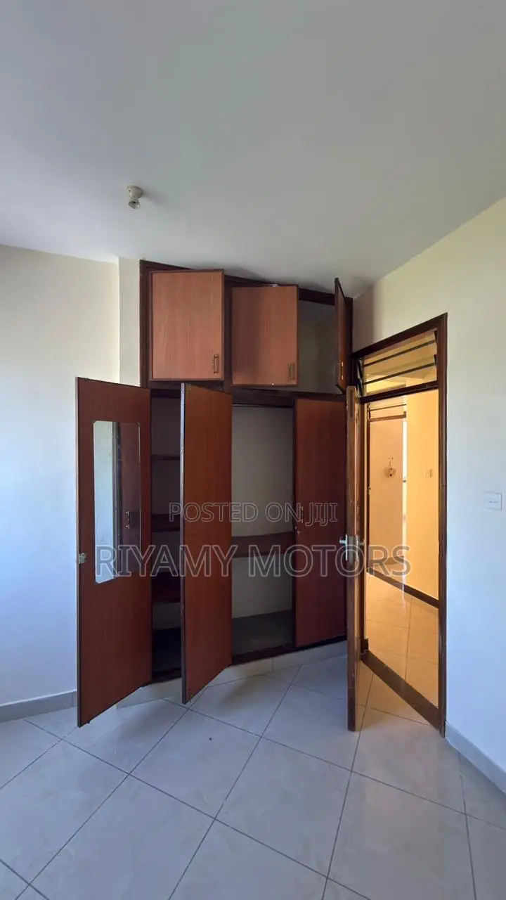 3bdrm Apartment in Rainbow Estate, Nyali Mkomani for sale