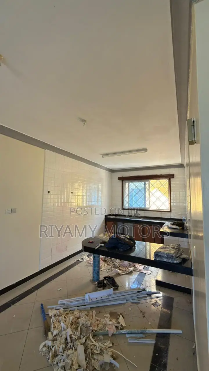 3bdrm Apartment in Rainbow Estate, Nyali Mkomani for sale