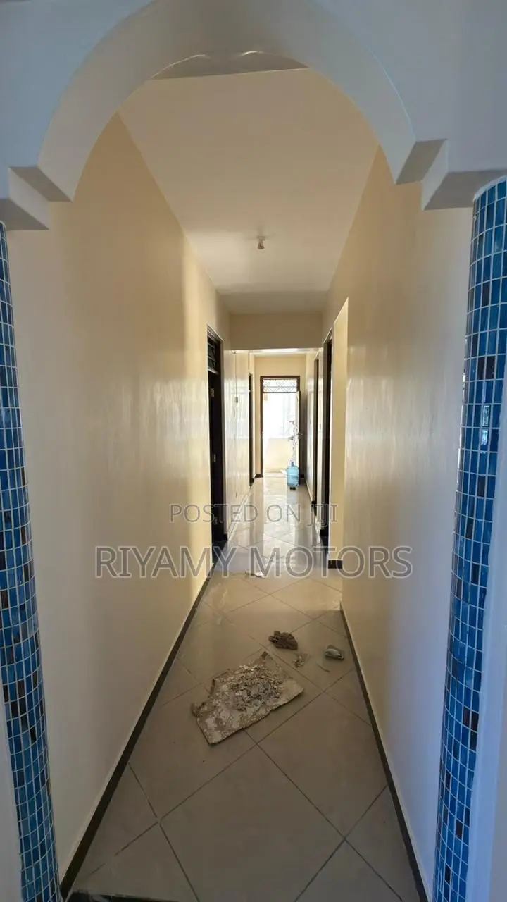 3bdrm Apartment in Rainbow Estate, Nyali Mkomani for sale