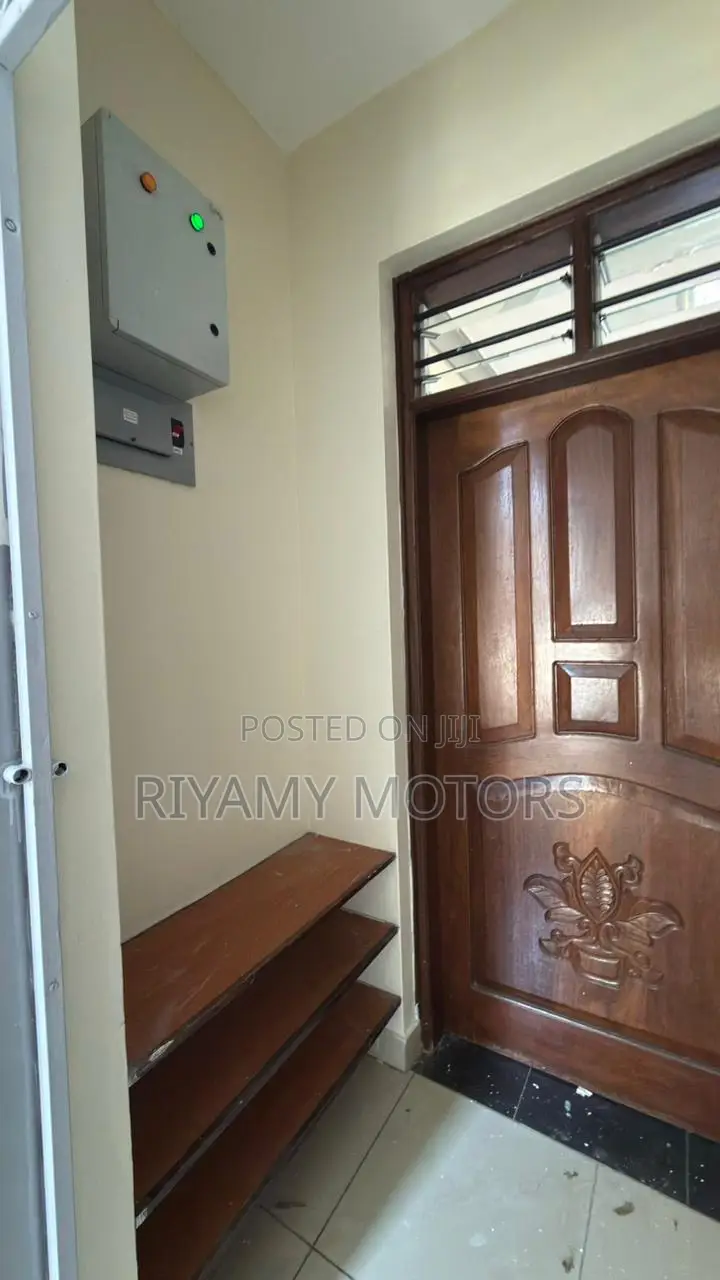 3bdrm Apartment in Rainbow Estate, Nyali Mkomani for sale