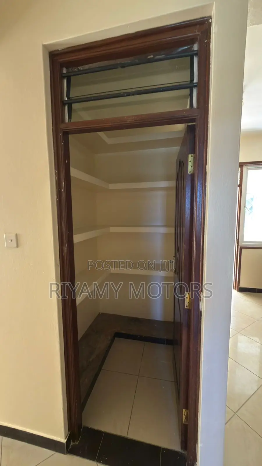3bdrm Apartment in Rainbow Estate, Nyali Mkomani for sale