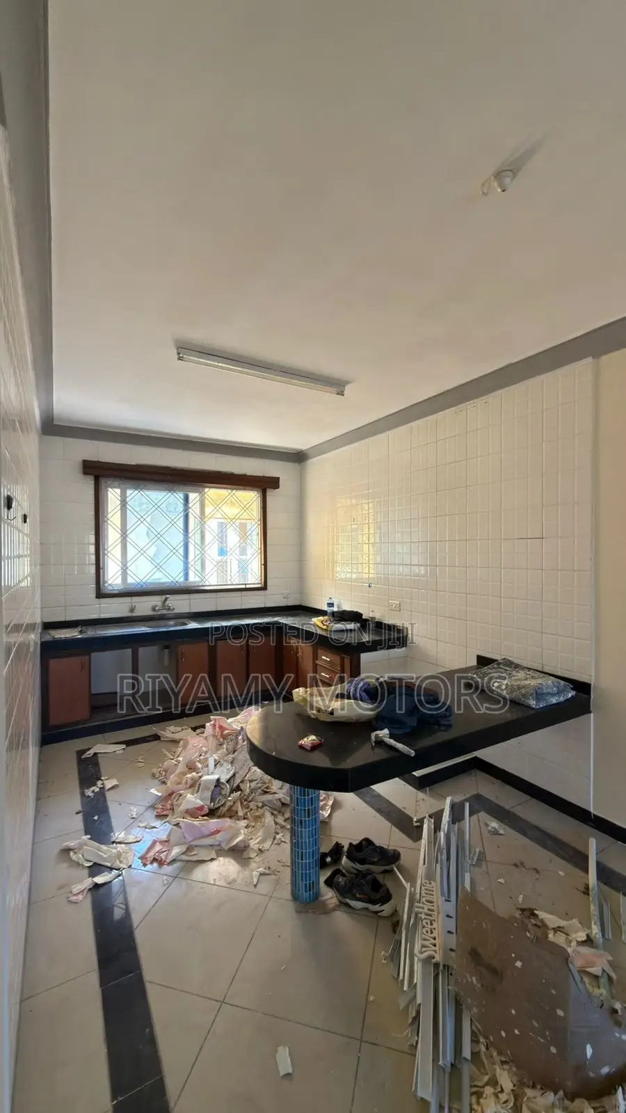 3bdrm Apartment in Rainbow Estate, Nyali Mkomani for sale