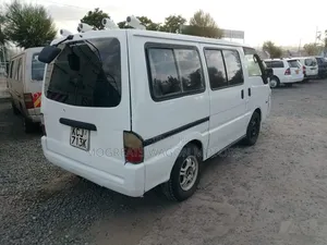 Mazda Bongo 2011 White