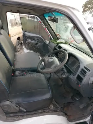 Mazda Bongo 2011 White