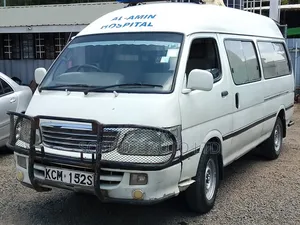 Bus 2010 White