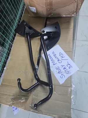 Mtsubishi Canter 32 or Hd Side Mirror Stay