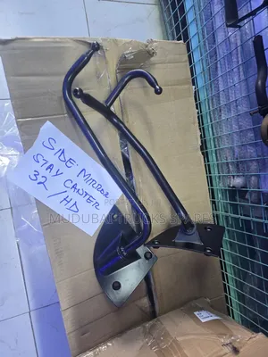 Mtsubishi Canter 32 or Hd Side Mirror Stay