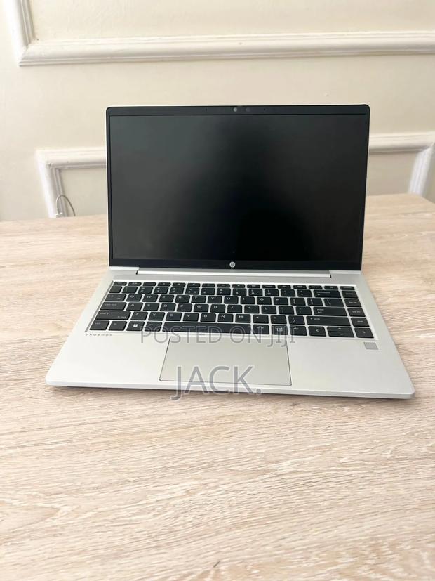 Laptop HP ProBook 445 G9 8GB AMD Ryzen 7 SSD 256GB - thumbnail 2