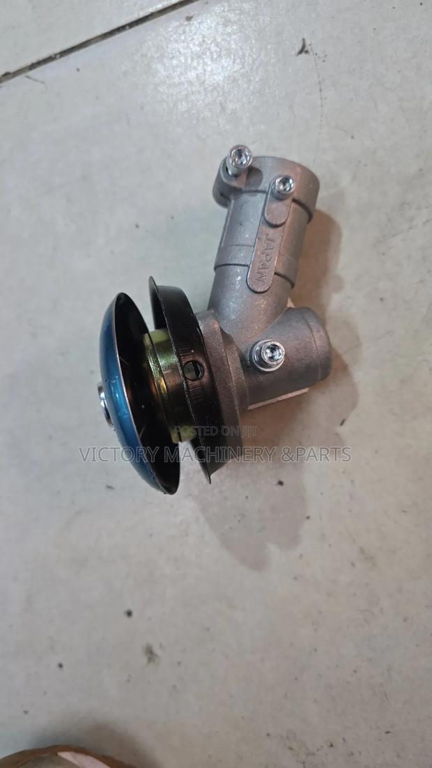 9tx28mm Gearcase /Trimmer Head Holder