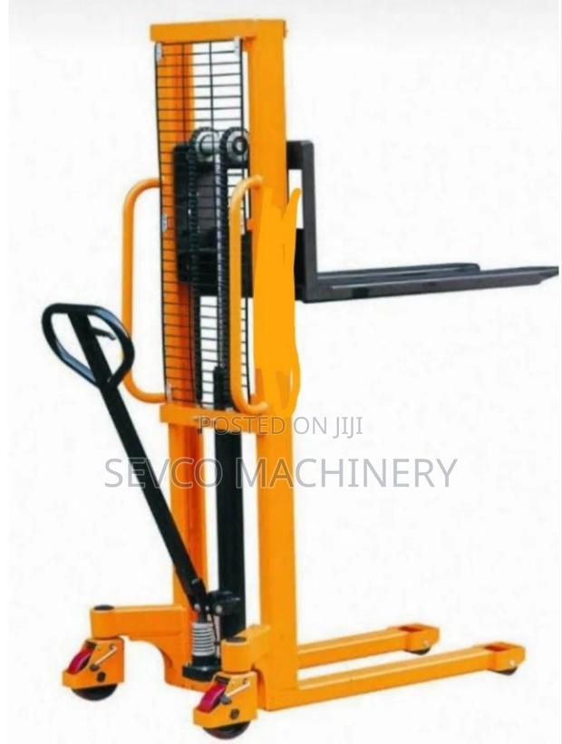 Heavy Duty 1 Ton  Hydraulic Manual Stacker - main view
