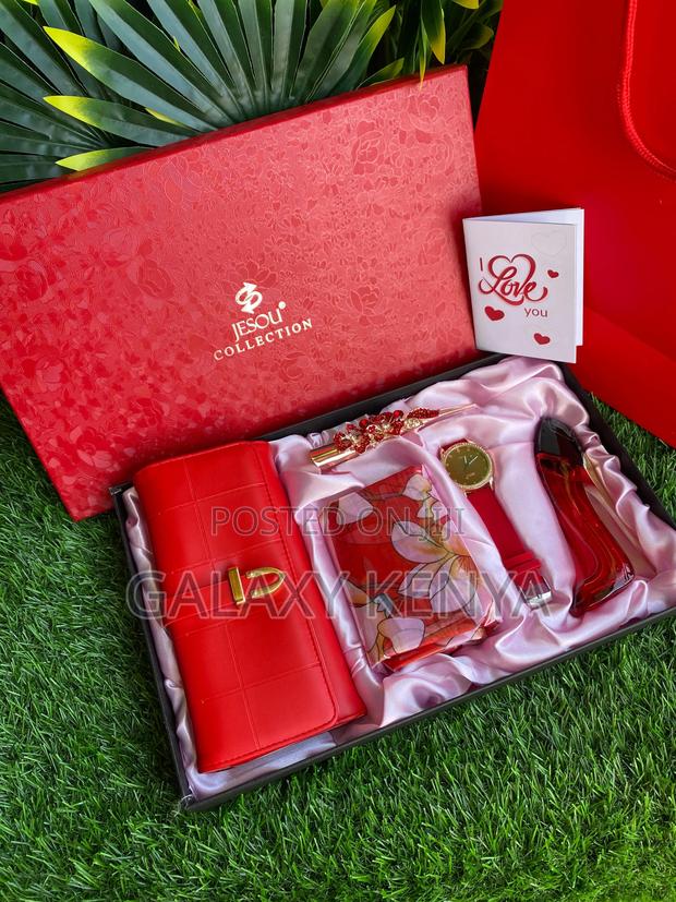 Ladies Watch Gift Set - main view